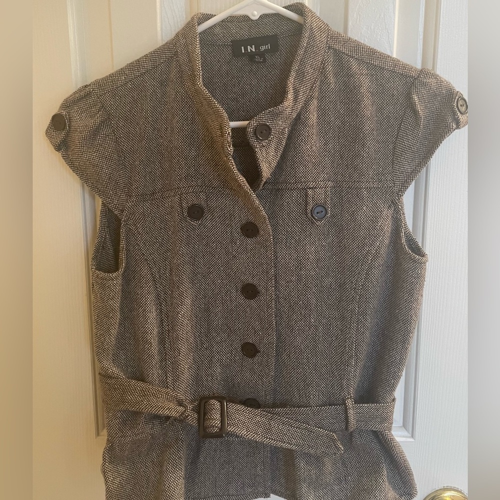 I.N. Girls mini belted, brown and white jacket.